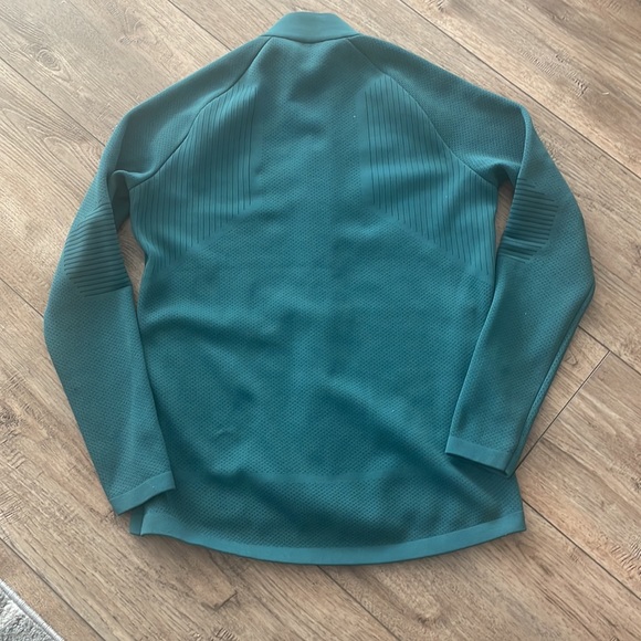 Gymshark jacket - Picture 2 of 2